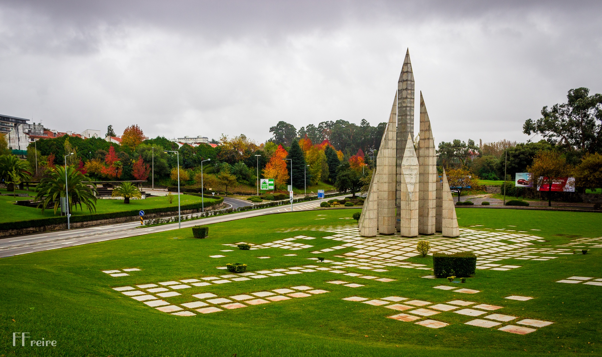 Monumento à comunidade maiata