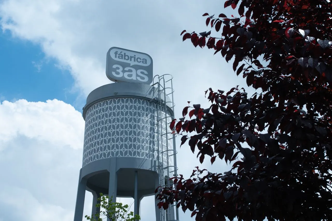 Centro Empresarial AAA